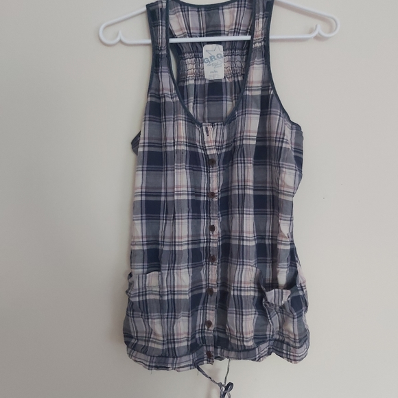 Garage Plaid Sleeveless - Picture 1 of 2